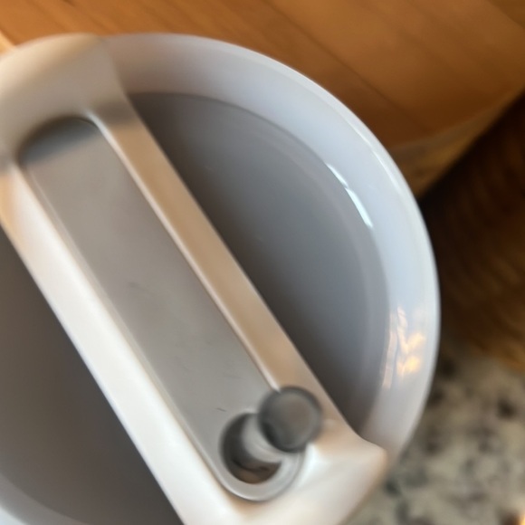 Handmade 40 oz double walled stainless steel tumbler - Picture 3 of 3